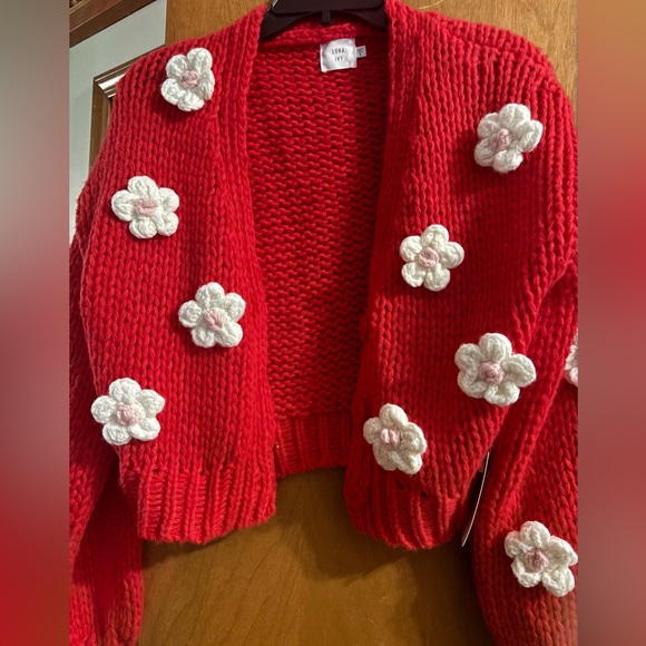 Luna Ivy Sweaters - Red Floral Knit Sweater